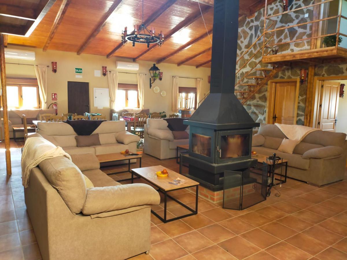 Hotel Complejo Rural La Paloma à Arroyo de la Luz Extérieur photo