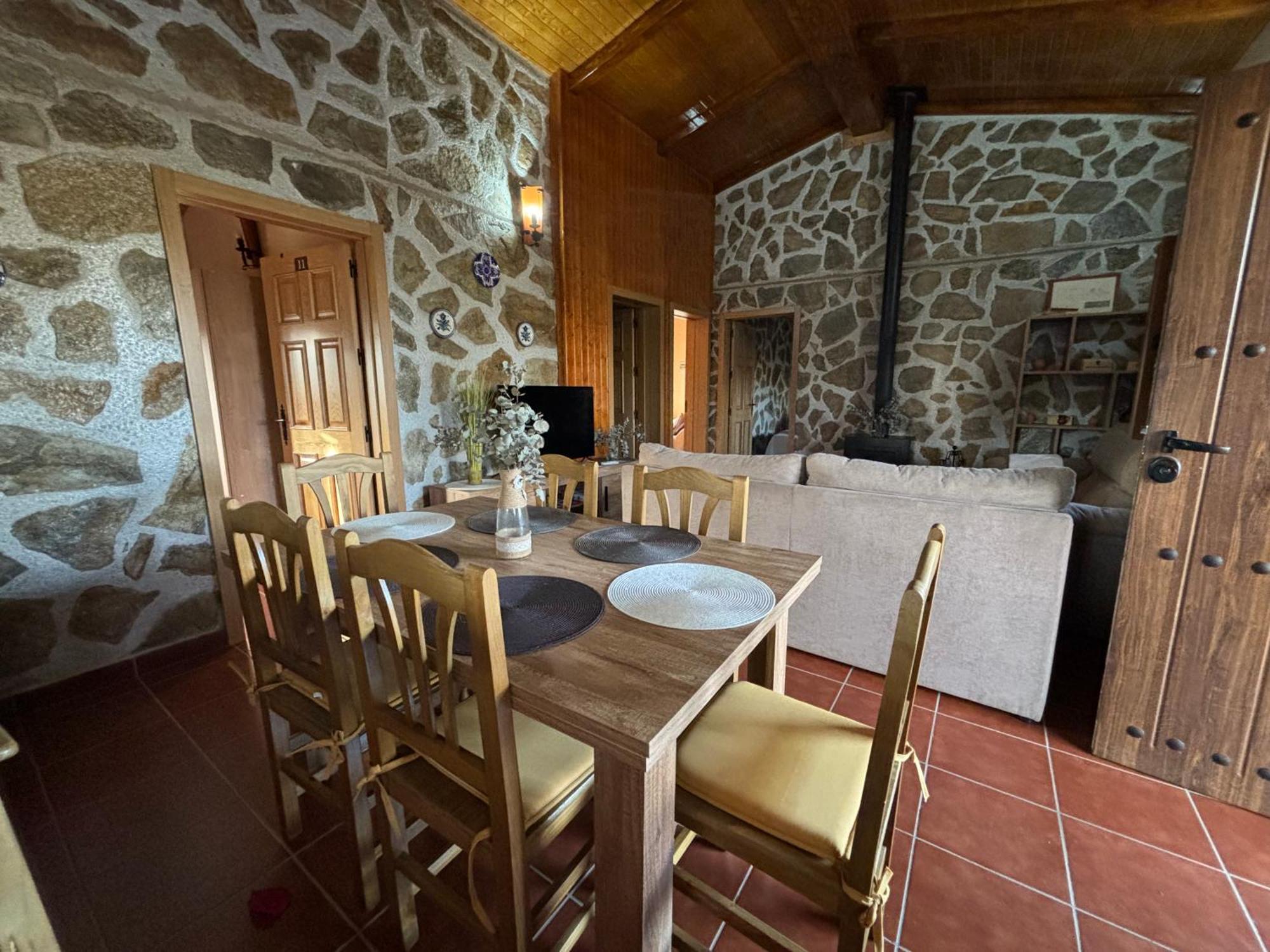 Hotel Complejo Rural La Paloma à Arroyo de la Luz Extérieur photo